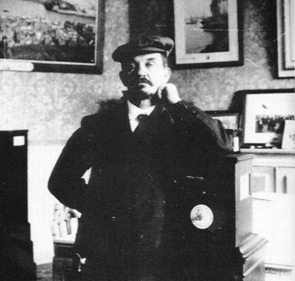 lucien.jpg?h=540&la=en&w=540&useCustomFunctions=1¢erCrop=1&hash=BF08C5A2AF757DFBDB6440551A1EB113601830C7